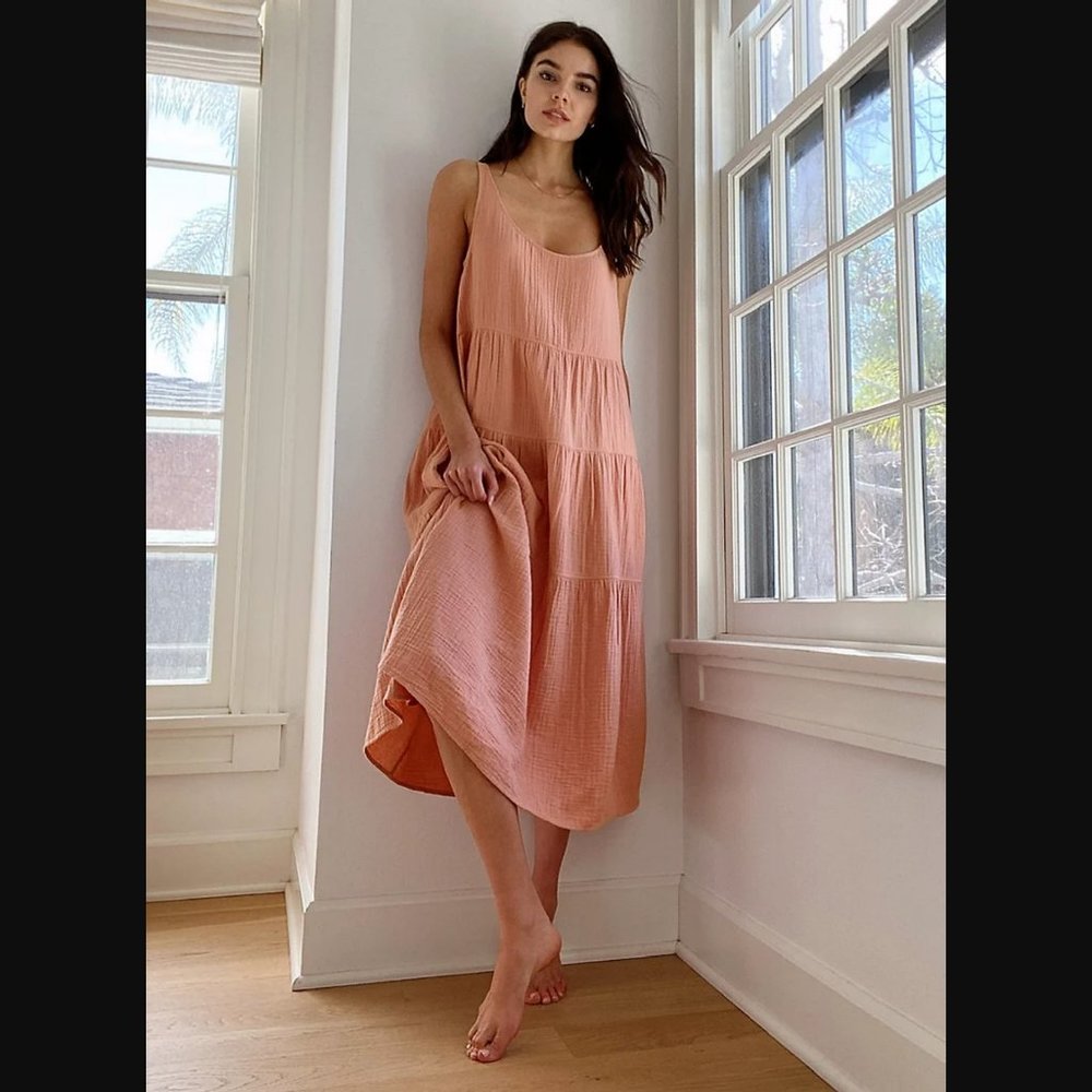 Aritzia Wilfred Free Firefly Midi Dress in black, size small